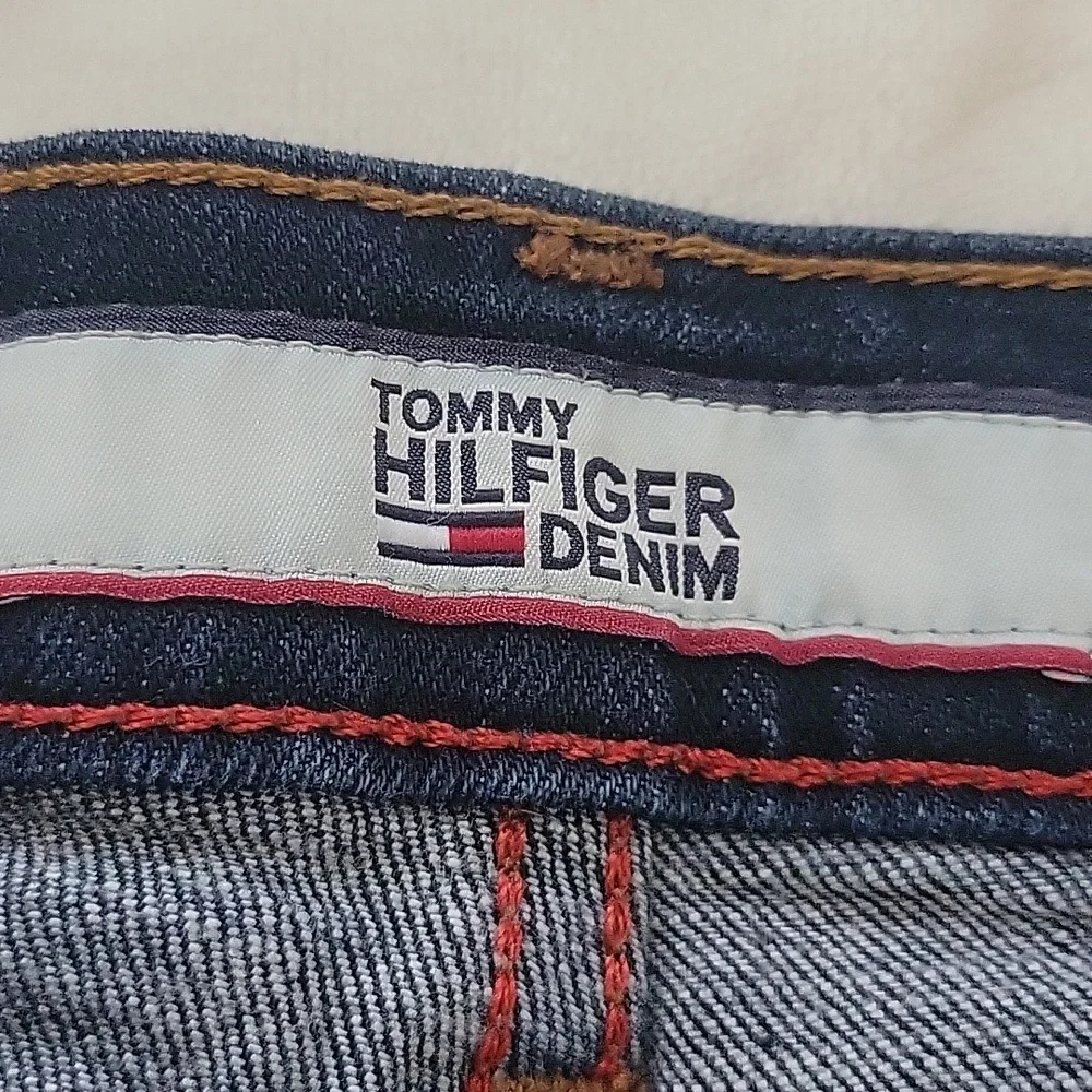 JEANS - Picture 2 of 4